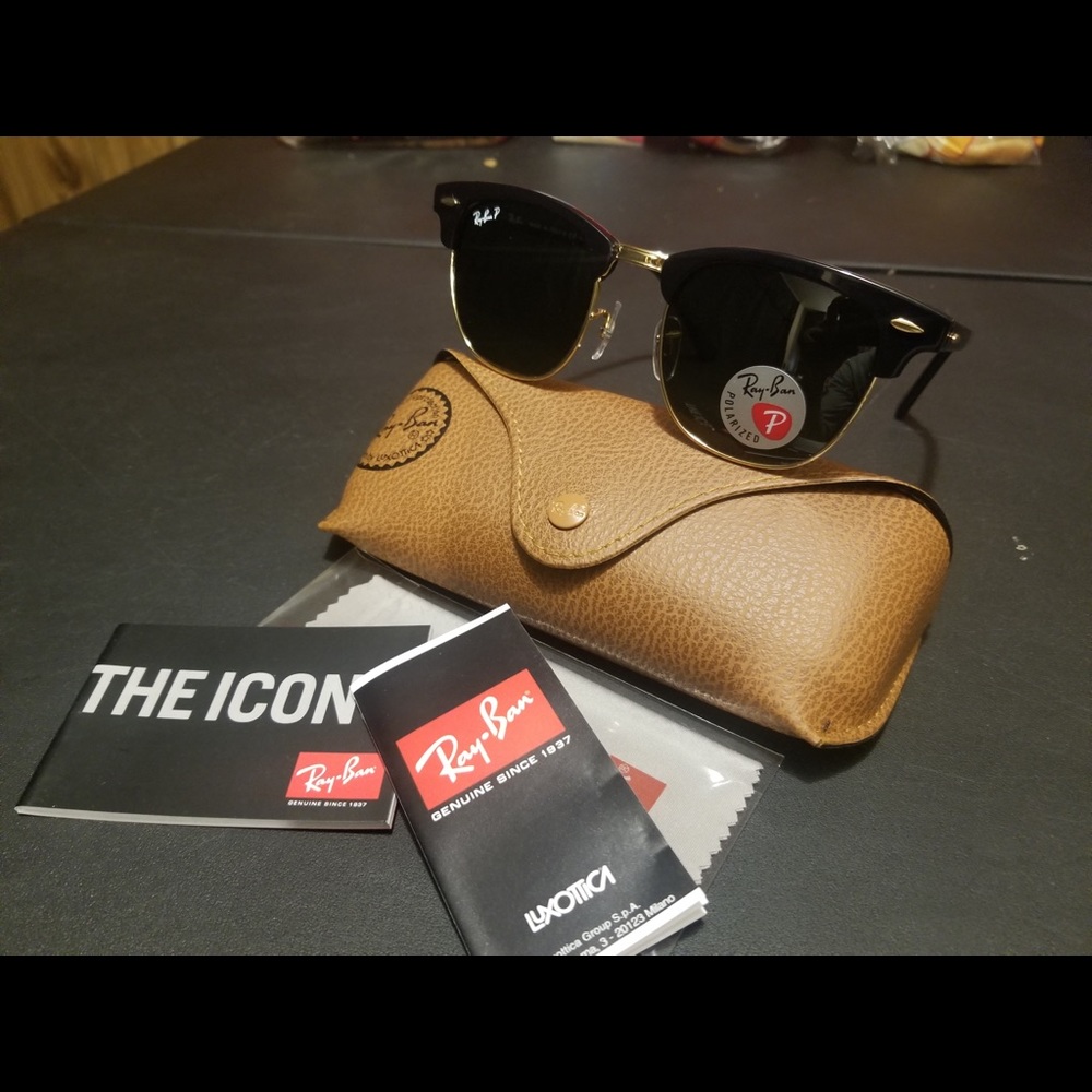 Ray Ban Clubmaster Polarized Sunglasses Black Gold